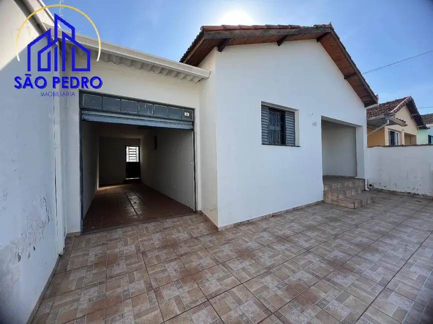 Foto 1 de Casa com 2 quartos à venda em Sao Pedro - SP