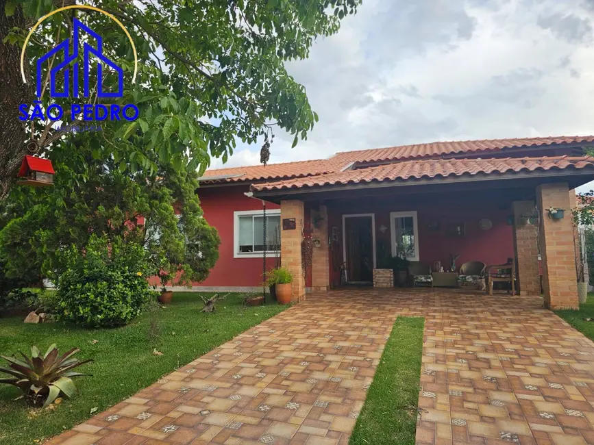 Casa com 4 quartos à venda, 800m2 em Sao Pedro - SP - imagem 1 Foto 1 de Casa com 4 quartos à venda, 800m2 em Sao Pedro - SP