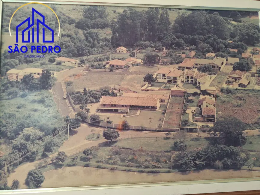 Foto 1 de Terreno / Lote à venda, 4811m2 em Sao Pedro - SP
