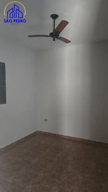 Foto 9 de Casa com 3 quartos para alugar em Sao Pedro - SP