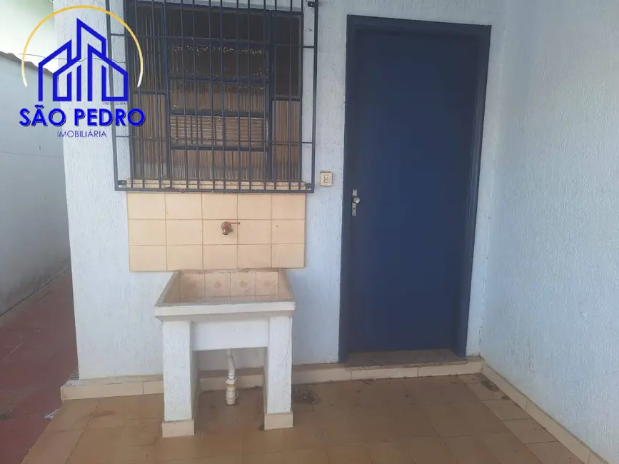 Foto 8 de Casa com 2 quartos à venda, 146m2 em Sao Pedro - SP