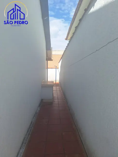Foto 9 de Casa com 2 quartos à venda, 146m2 em Sao Pedro - SP