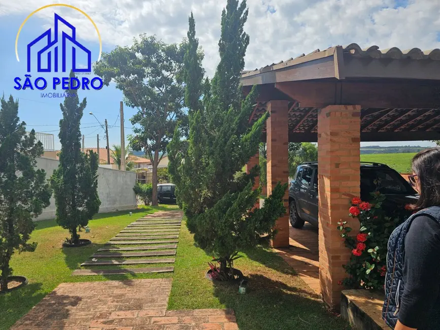 Foto 4 de Casa com 3 quartos à venda, 1000m2 em Sao Pedro - SP