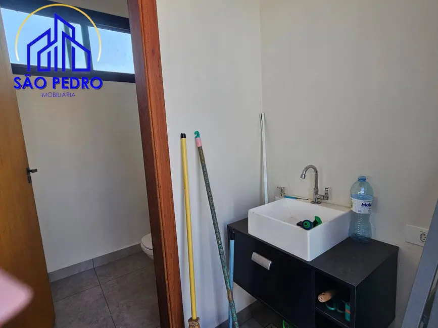 Foto 4 de Casa com 2 quartos à venda, 1000m2 em Sao Pedro - SP