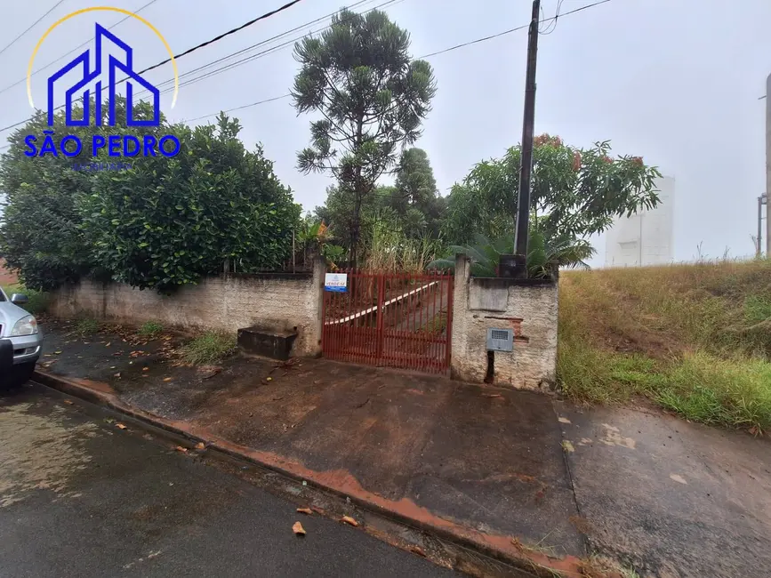 Foto 1 de Casa com 3 quartos à venda, 688m2 em Sao Pedro - SP