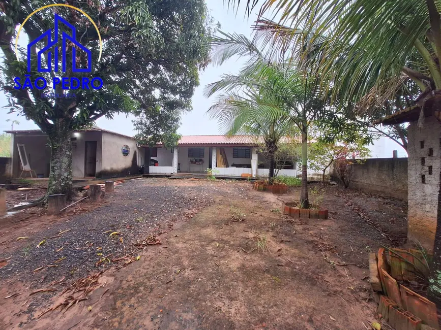 Foto 3 de Casa com 3 quartos à venda, 688m2 em Sao Pedro - SP
