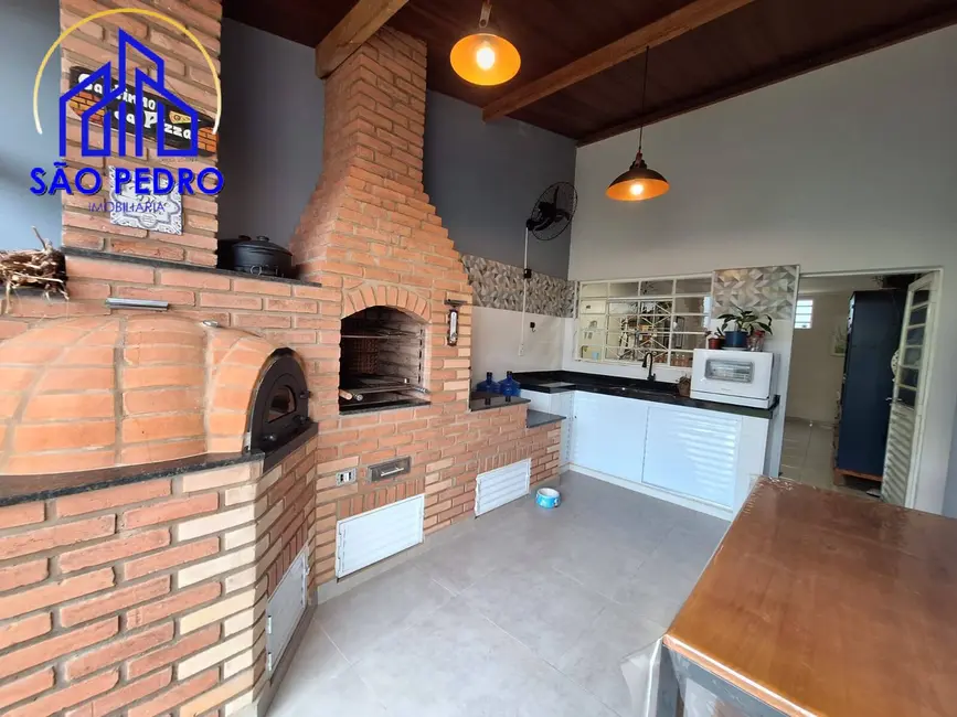 Foto 5 de Casa com 2 quartos à venda, 250m2 em Sao Pedro - SP