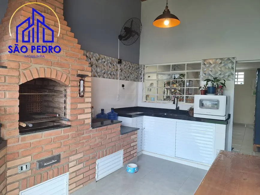 Foto 4 de Casa com 2 quartos à venda, 250m2 em Sao Pedro - SP
