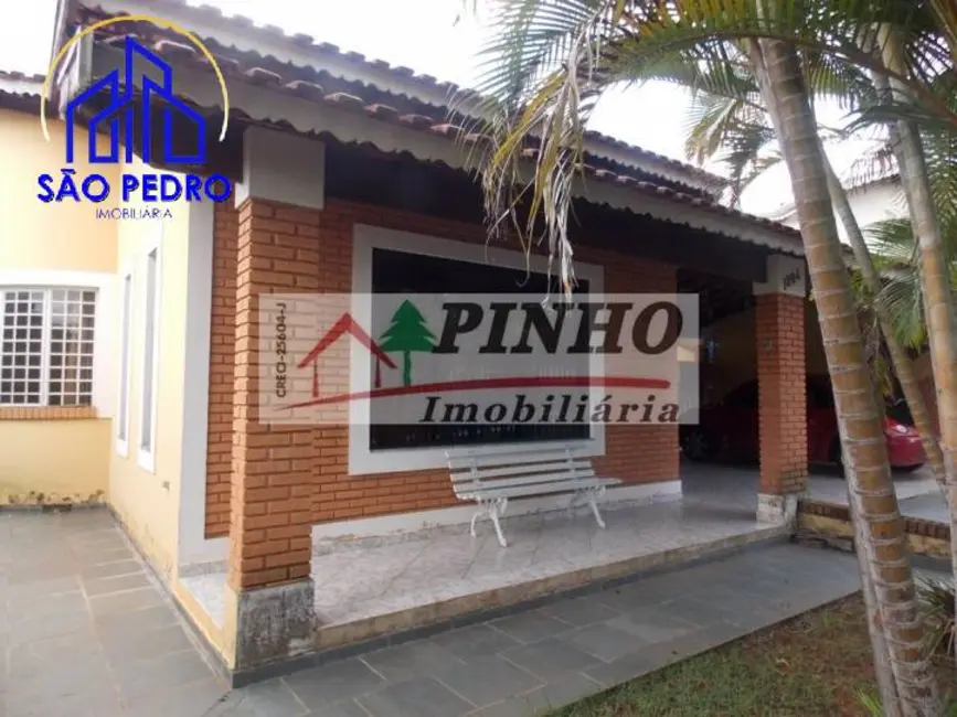 Foto 1 de Casa com 4 quartos à venda, 825m2 em Sao Pedro - SP
