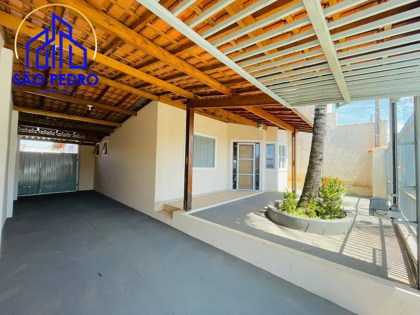 Foto 3 de Casa com 3 quartos à venda, 290m2 em Sao Pedro - SP