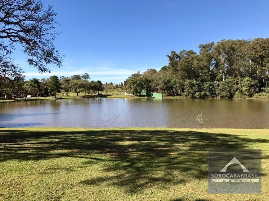 Foto 1 de Terreno / Lote à venda, 1250m2 em Aracoiaba Da Serra - SP