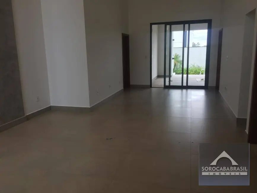 Foto 1 de Casa com 3 quartos à venda, 530m2 em Votorantim - SP