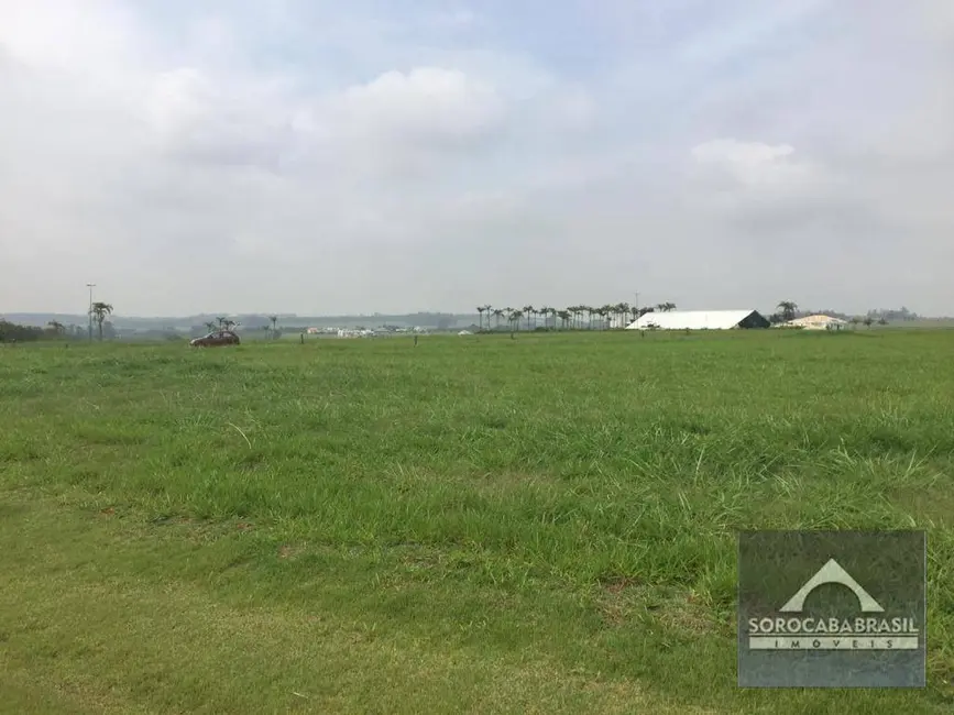 Foto 4 de Terreno / Lote à venda, 2090m2 em Porto Feliz - SP