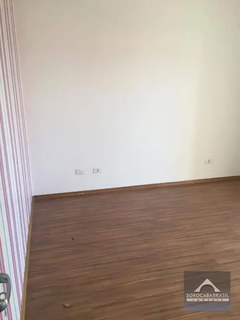 Sobrado com 4 quartos à venda, 150m2 em Loteamento Dinorá Rosa, Sorocaba - SP - imagem 8 Foto 8 de Sobrado com 4 quartos à venda, 150m2 em Loteamento Dinorá Rosa, Sorocaba - SP