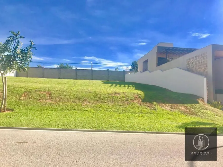 Foto 1 de Terreno / Lote à venda, 597m2 em Votorantim - SP