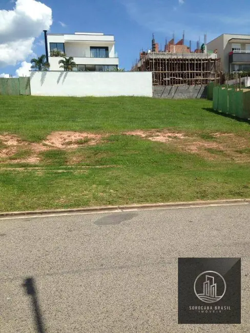 Foto 1 de Terreno / Lote à venda, 430m2 em Votorantim - SP