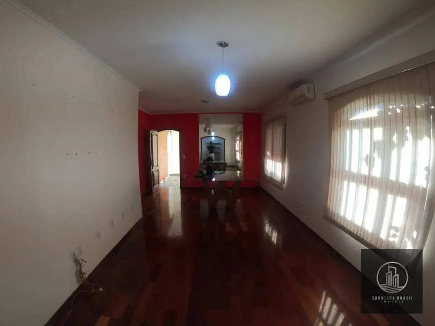Foto 2 de Casa com 3 quartos à venda, 270m2 em Vila Jardini, Sorocaba - SP