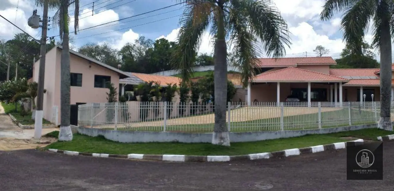 Foto 2 de Casa de Condomínio com 3 quartos à venda, 1650m2 em Boituva - SP