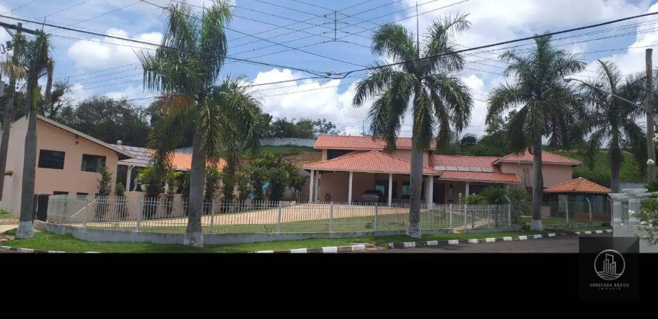 Foto 4 de Casa de Condomínio com 3 quartos à venda, 1650m2 em Boituva - SP