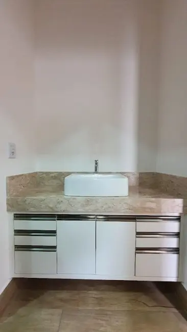 Casa de Condomínio com 3 quartos à venda, 250m2 em Jardim Ibiti do Paço, Sorocaba - SP - imagem 9 Foto 9 de Casa de Condomínio com 3 quartos à venda, 250m2 em Jardim Ibiti do Paço, Sorocaba - SP