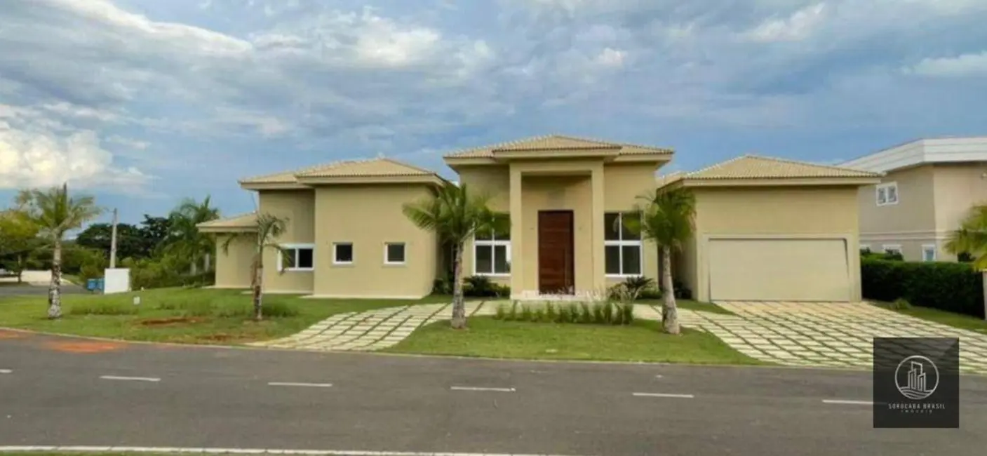 Foto 1 de Casa de Condomínio com 4 quartos à venda, 1142m2 em Aracoiaba Da Serra - SP