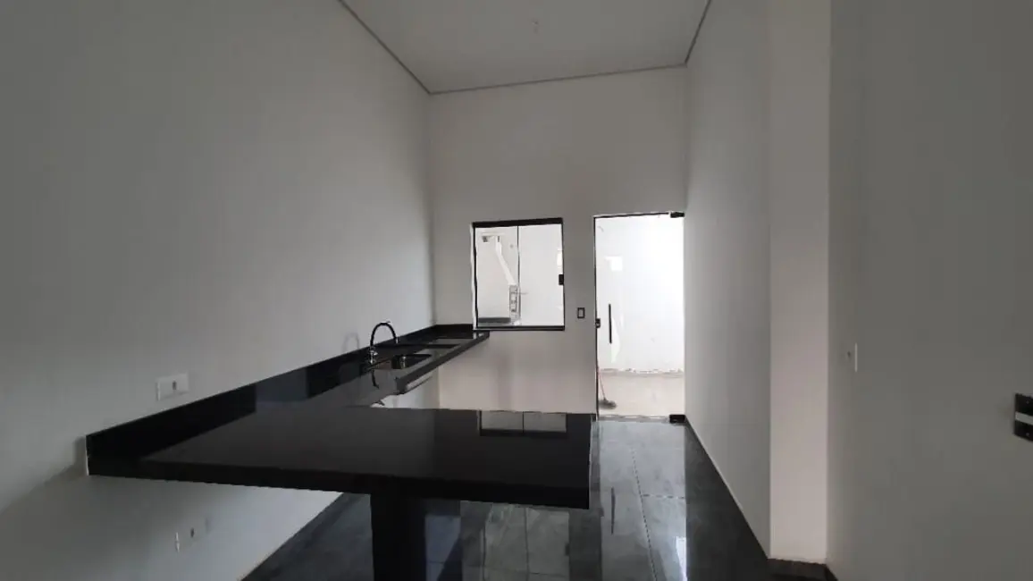 Casa de Condomínio com 3 quartos à venda, 154m2 em Sorocaba - SP - imagem 2 Foto 2 de Casa de Condomínio com 3 quartos à venda, 154m2 em Sorocaba - SP