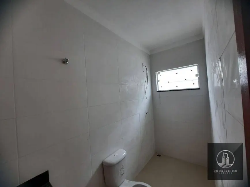 Foto 3 de Casa com 2 quartos à venda, 125m2 em Salto De Pirapora - SP