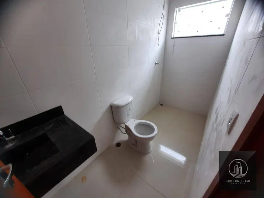 Foto 4 de Casa com 2 quartos à venda, 125m2 em Salto De Pirapora - SP