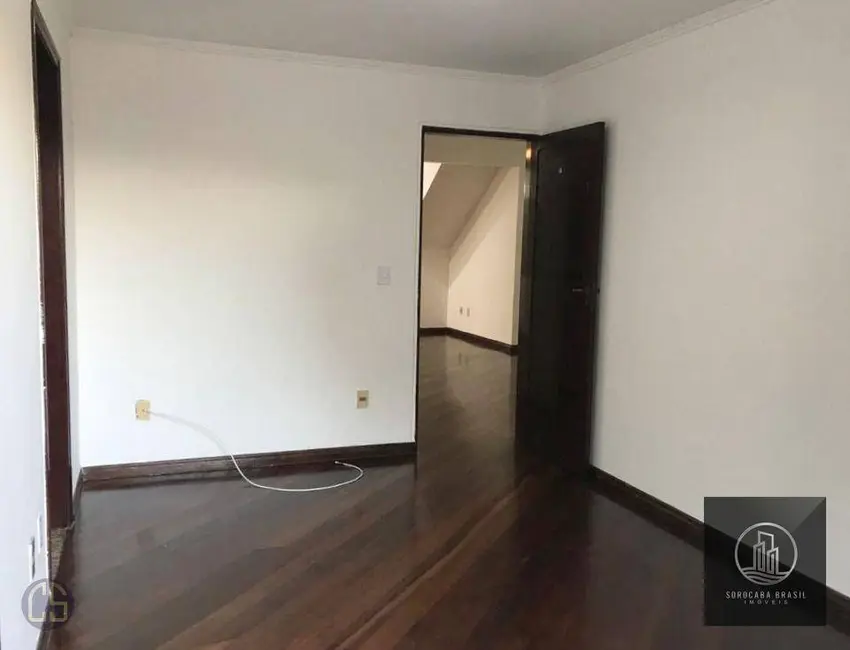 Sobrado com 3 quartos à venda, 320m2 em Jardim São Carlos, Sorocaba - SP - imagem 7 Foto 7 de Sobrado com 3 quartos à venda, 320m2 em Jardim São Carlos, Sorocaba - SP
