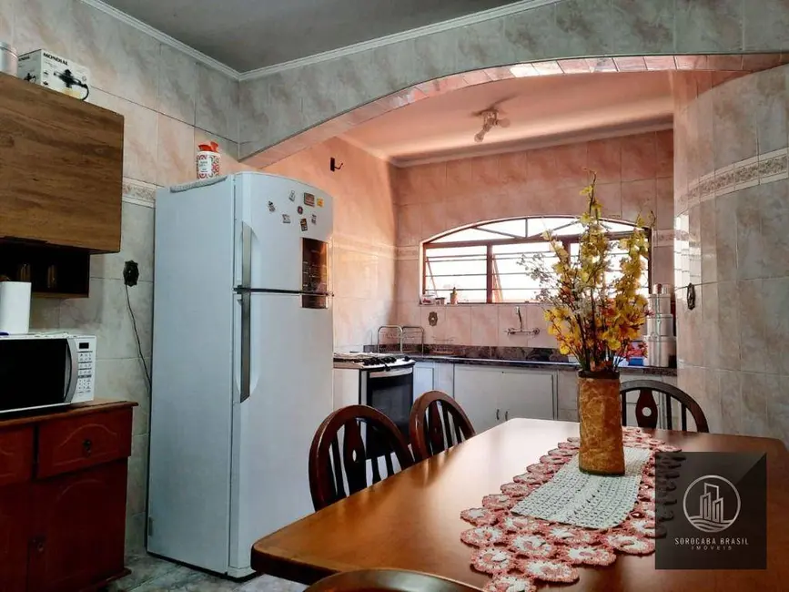 Foto 4 de Sobrado com 3 quartos à venda, 250m2 em Jardim Piratininga, Sorocaba - SP