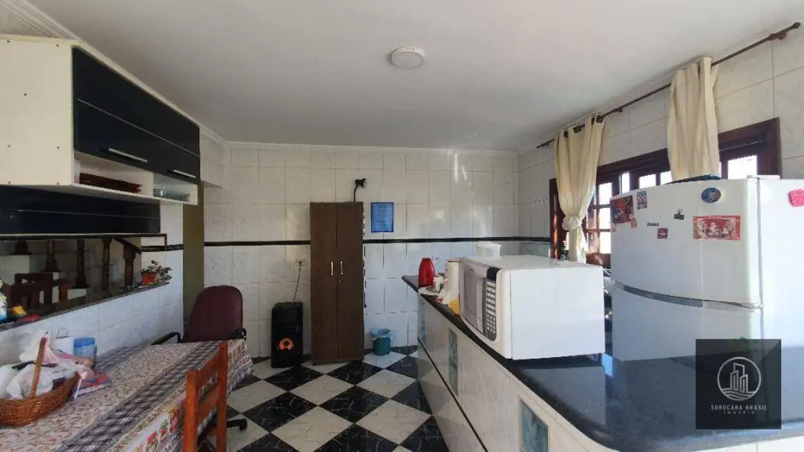 Foto 4 de Sobrado com 3 quartos à venda, 250m2 em Parque São Bento, Sorocaba - SP