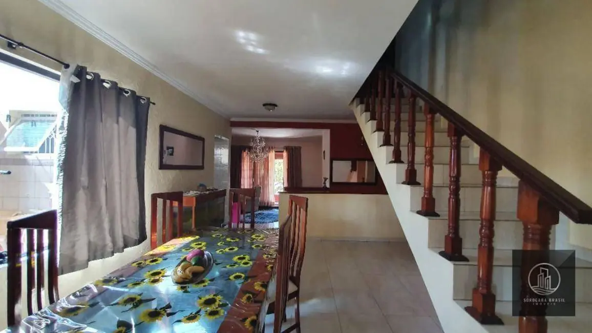 Foto 3 de Sobrado com 3 quartos à venda, 250m2 em Parque São Bento, Sorocaba - SP