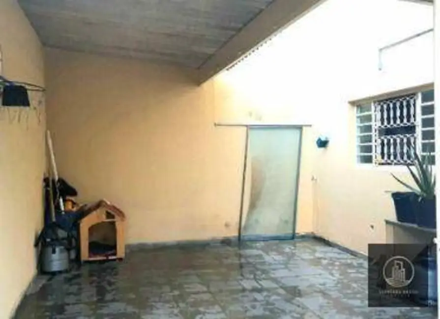 Casa com 3 quartos à venda, 150m2 em Jardim Prestes de Barros, Sorocaba - SP - imagem 8 Foto 8 de Casa com 3 quartos à venda, 150m2 em Jardim Prestes de Barros, Sorocaba - SP