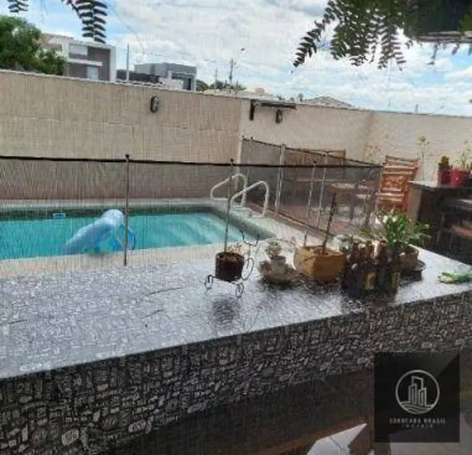 Sobrado com 3 quartos à venda, 250m2 em Cajuru do Sul, Sorocaba - SP - imagem 3 Foto 3 de Sobrado com 3 quartos à venda, 250m2 em Cajuru do Sul, Sorocaba - SP
