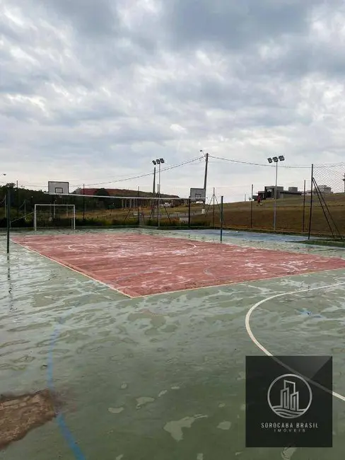 Foto 1 de Terreno / Lote à venda, 803m2 em Salto De Pirapora - SP
