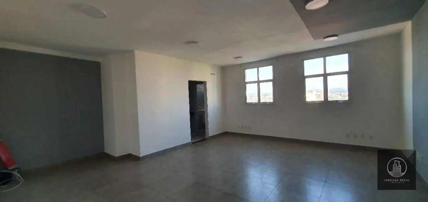 Sala Comercial à venda, 310m2 em Jardim Emília, Sorocaba - SP - imagem 4 Foto 4 de Sala Comercial à venda, 310m2 em Jardim Emília, Sorocaba - SP