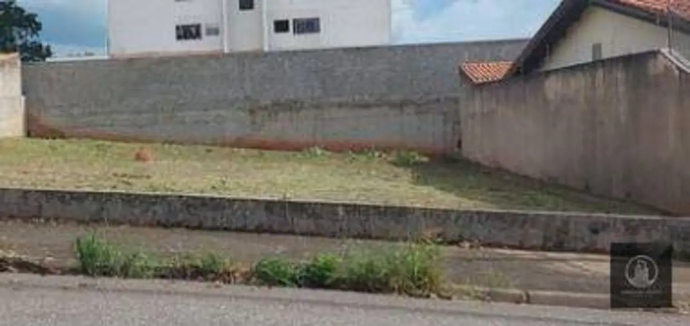 Terreno / Lote à venda, 270m2 em Jardim São Carlos, Sorocaba - SP - imagem 3 Foto 3 de Terreno / Lote à venda, 270m2 em Jardim São Carlos, Sorocaba - SP