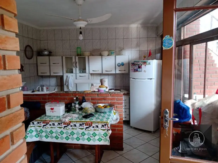 Casa com 3 quartos à venda, 250m2 em Jardim Jatobá, Sorocaba - SP - imagem 4 Foto 4 de Casa com 3 quartos à venda, 250m2 em Jardim Jatobá, Sorocaba - SP