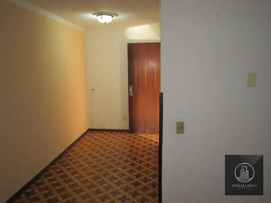 Foto 2 de Casa com 6 quartos para alugar, 250m2 em Vila Augusta, Sorocaba - SP