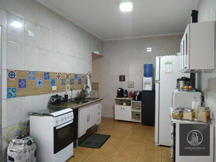 Sobrado com 3 quartos à venda, 130m2 em Jardim Maria Eugênia, Sorocaba - SP - imagem 6 Foto 6 de Sobrado com 3 quartos à venda, 130m2 em Jardim Maria Eugênia, Sorocaba - SP