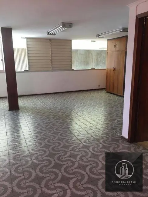 Casa com 3 quartos para alugar, 600m2 em Centro, Sorocaba - SP - imagem 6 Foto 6 de Casa com 3 quartos para alugar, 600m2 em Centro, Sorocaba - SP