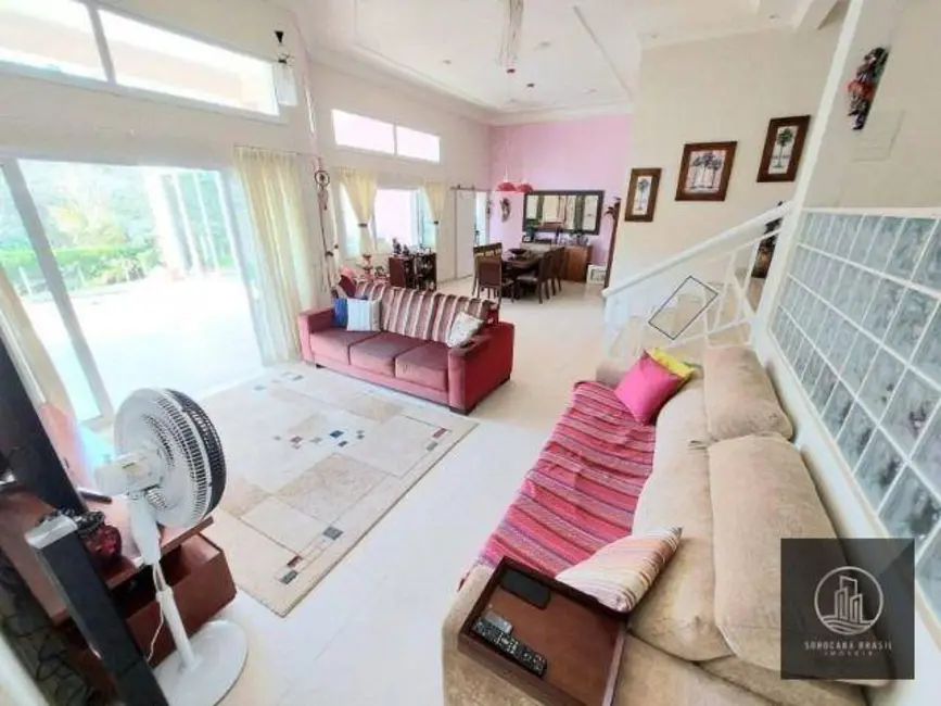 Casa com 3 quartos à venda, 1180m2 em Jardim Vale do Lago Residencial, Sorocaba - SP - imagem 4 Foto 4 de Casa com 3 quartos à venda, 1180m2 em Jardim Vale do Lago Residencial, Sorocaba - SP