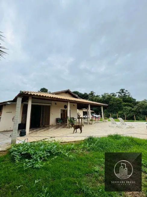 Foto 2 de Chácara com 3 quartos à venda, 1250m2 em Aracoiaba Da Serra - SP