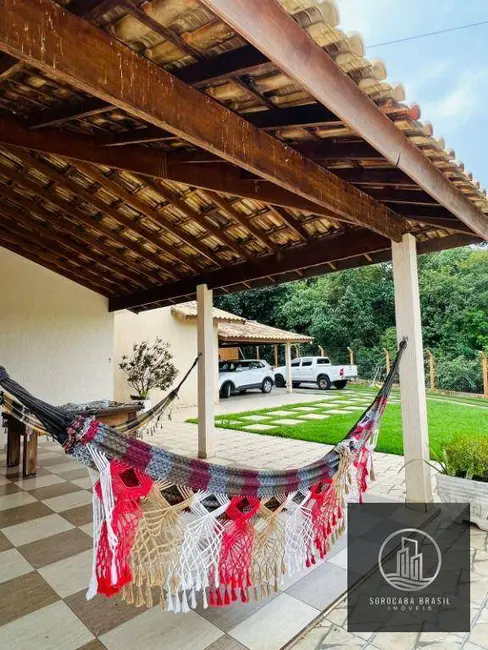 Foto 4 de Chácara com 3 quartos à venda, 1250m2 em Aracoiaba Da Serra - SP