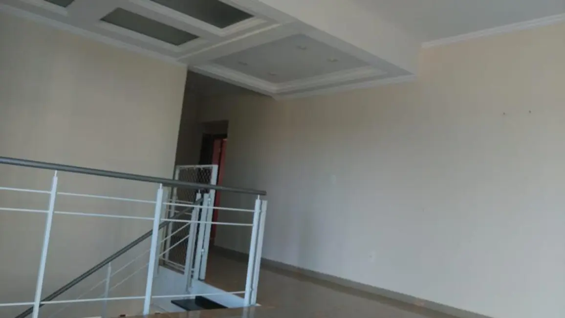 Foto 9 de Sobrado com 3 quartos à venda, 1000m2 em Aracoiaba Da Serra - SP