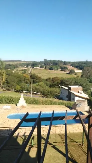 Foto 2 de Sobrado com 3 quartos à venda, 1000m2 em Aracoiaba Da Serra - SP