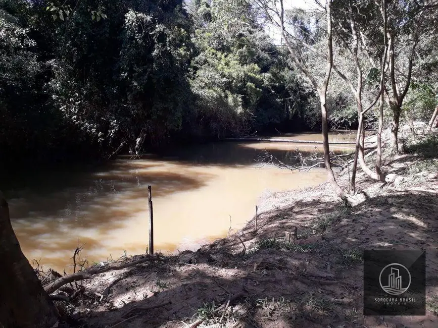 Foto 2 de Chácara com 3 quartos à venda, 1500m2 em Aracoiaba Da Serra - SP