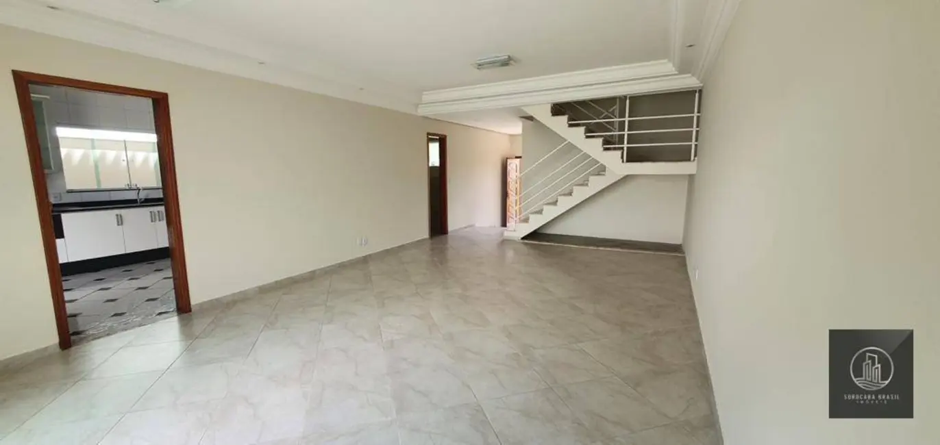 Casa de Condomínio com 3 quartos à venda, 250m2 em Sorocaba - SP - imagem 4 Foto 4 de Casa de Condomínio com 3 quartos à venda, 250m2 em Sorocaba - SP