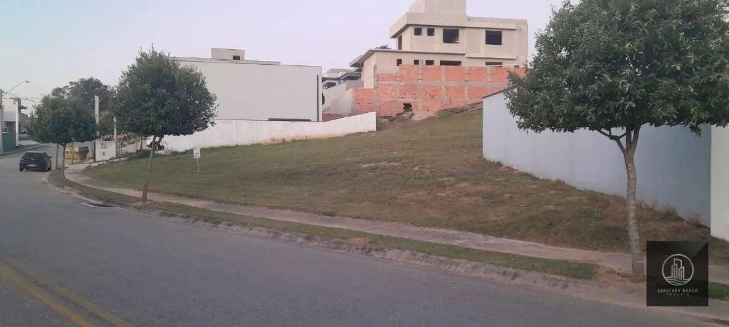 Foto 1 de Terreno / Lote à venda, 428m2 em Green Valley, Votorantim - SP