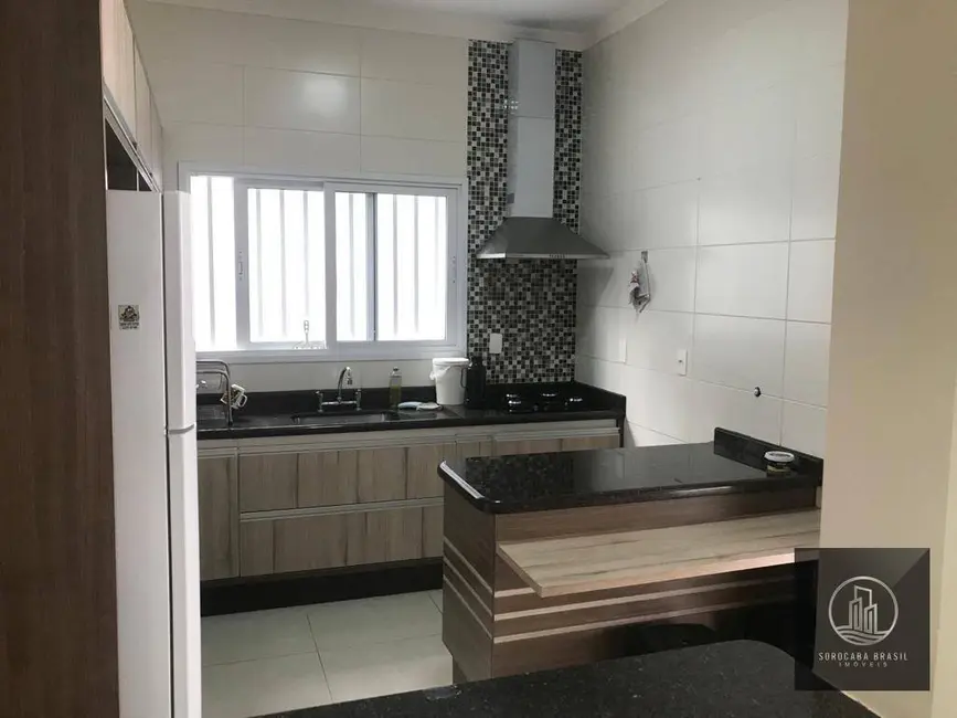 Foto 8 de Sobrado com 4 quartos à venda, 330m2 em Jardim Karolyne, Votorantim - SP